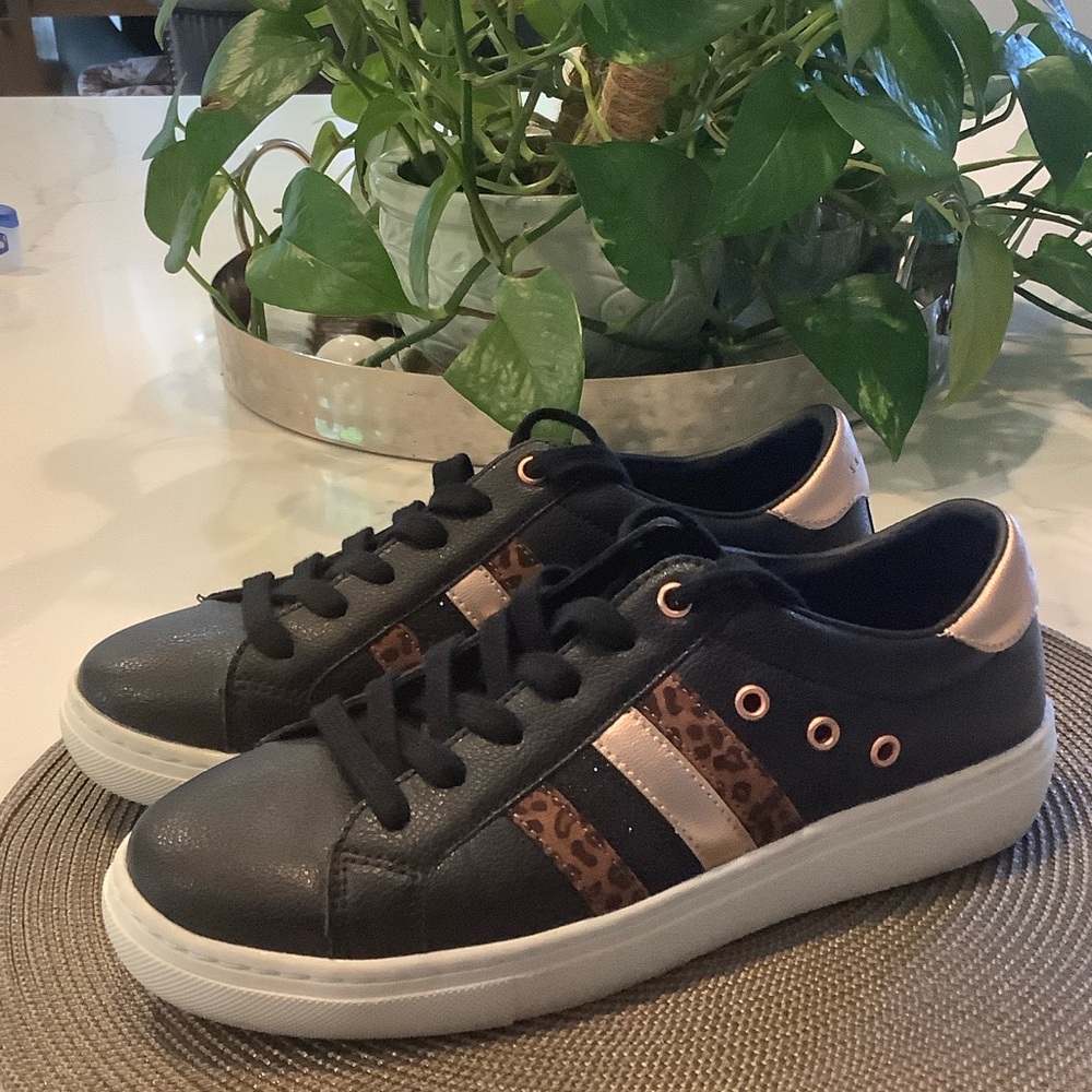 Skechers Black Sneakers with Leopard and Rose Gold Accents